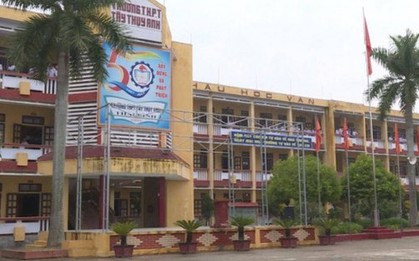 Nam sinh lớp 10 bị bạn đâm trọng thương trong giờ ra chơi