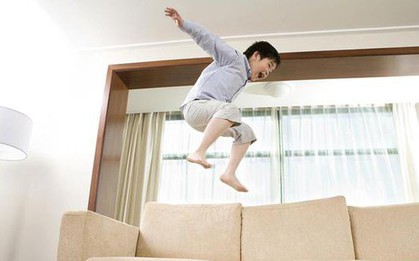 Con cái quá nghịch ngợm, khó uốn nắn? Biết 3 nguyên tắc vàng của giáo dục, bố mẹ vừa "dễ thở", con bạn càng trưởng thành càng xuất sắc