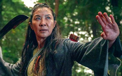 Dương Tử Quỳnh hóa thân thành bậc thầy kiếm thuật đầy ấn tượng trong trailer series tiền truyện của The Witcher