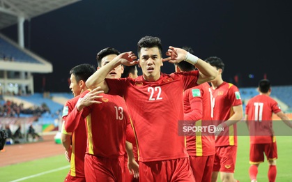 Để thủng lưới 3-1, thông tin search tuyển Trung Quốc bị dân mạng nước nhà chê kém hơn Việt Nam leo thẳng lên hot search Weibo