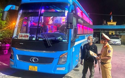 Tông chết người, tài xế xe khách bỏ mặc nạn nhân, chạy trốn vào Nam