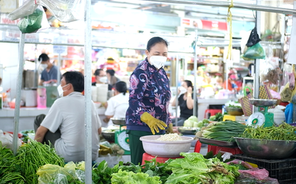 Thị trường hàng hóa TP.HCM diễn biến thế nào khi xăng dầu liên tục tăng giá?