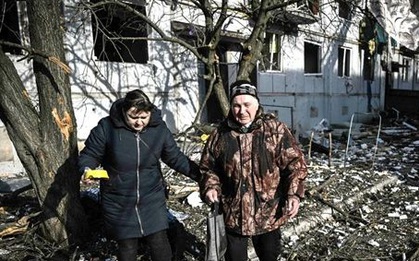 Thống kê đau đớn: Hơn 100.000 người "vô gia cư" trong ngày đầu tiên Nga tiến vào Ukraine