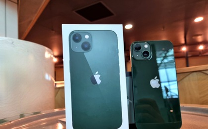 iPhone 13 màu xanh mới khi nào về Việt Nam, giá bao nhiêu?