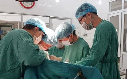 Người vợ cắt "của quý" của chồng lên tiếng: "Tôi hoảng quá nên cầm cái đó bỏ chạy luôn"