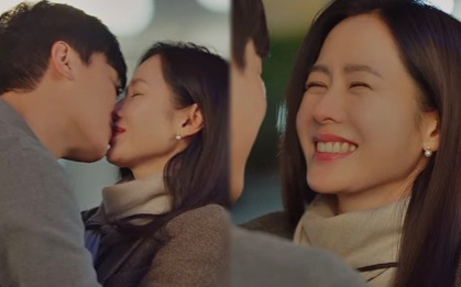 Hóa ra đây là biểu cảm của Son Ye Jin khi được cầu hôn: Cười tít mắt, hôn tới tấp đàng trai lại còn rủ ngay về nhà