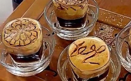 4 ly cà phê "phượng hoàng lửa" có gì đặc biệt mà giá gần 29 triệu đồng?