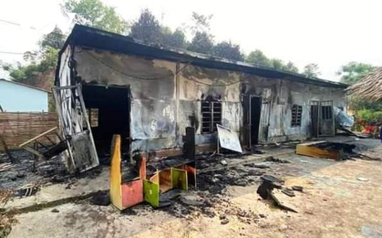 Trường mầm non cháy rụi, 60 học sinh vùng cao mất nơi học tập