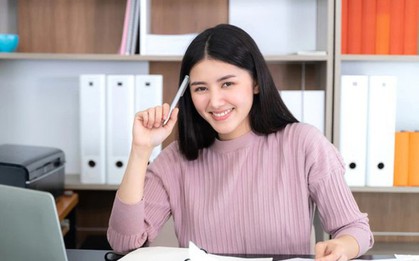 ‘Người làm việc cả ngày là người KHÔNG kiếm được tiền’: Tư duy tỷ phú giúp tôi tăng gấp đôi thu nhập sau 1 năm!