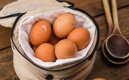 2 sai lầm khi luộc trứng gà có thể gây ngộ độc, nhiều gia đình Việt cũng mắc phải