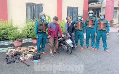 "Cẩu tặc'' xịt hơi cay chống trả vẫn không chạy thoát