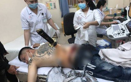 Nhờ người tình bẫy "đối thủ" đến rồi dùng kiếm Nhật đâm