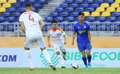 Hai trụ cột ĐT Việt Nam có danh hiệu đầu tiên trong năm 2022
