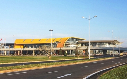 Máy bay từ Đà Lạt tới Hà Nội gặp sự cố lốp vẫn hạ cánh an toàn