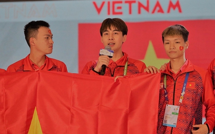 Divkid ra đi, fan đùa rằng "GAM đã mất đi một phần sức mạnh"