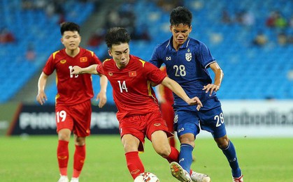 Trước "đại chiến" với U19 Việt Nam, HLV Thái Lan bất ngờ lên tiếng chê trách đội nhà