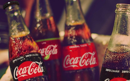 Coca-Cola, thuốc chữa bệnh bỗng trở thành thương hiệu đồ uống dẫn đầu: Câu chuyện ly kỳ về công thức "tuyệt mật"