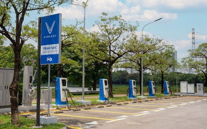 VinFast đã xóa bỏ rào cản giữa người dùng và ô tô điện thế nào?