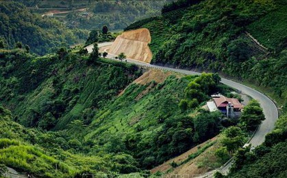 Chiêm ngưỡng vẻ đẹp hùng vĩ của đèo Pha Đin