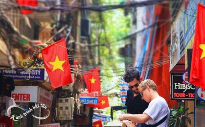 Khách Tây tiết lộ cách tận hưởng 48h ở Hà Nội: Việc đầu tiên là "lạc" ở khu phố cổ