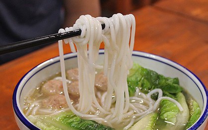 3 kiểu ăn bún gây ung thư mạnh, nhiều người Việt đang phạm phải mà không biết