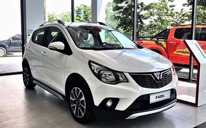 "Lướt" nhẹ 800km, VinFast Fadil rao bán giá cực hời