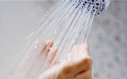 3 việc không làm ngay sau khi ăn, 4 thực phẩm tốt nhất nên tránh xa để tránh bị nhồi máu não