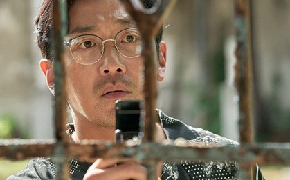 Ha Jung-woo trở lại màn ảnh với phim Narco-Saints sau bê bối sử dụng propofol bất hợp pháp