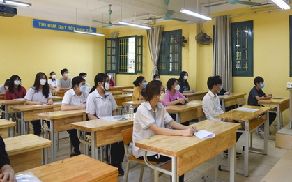 Điểm chuẩn đại học khối C00 gần “chạm” mức tuyệt đối, mừng hay lo?