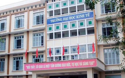 Giảng viên khoa Luật nhờ sinh viên thi hộ