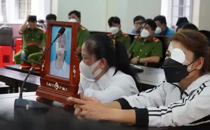 Cô gái trẻ chết tức tưởi vì đi đòi áo cho cha