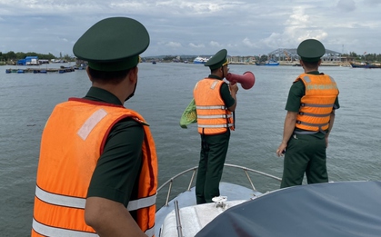 Quảng Ngãi hoãn họp, cấm biển, cho học sinh nghỉ học để phòng chống bão