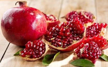 Ăn lựu tốt đủ đường vừa chống ung thư, vừa tăng cường sinh lý nhưng một số người nên tránh xa