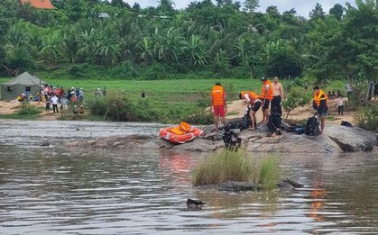 Đi chơi 2/9, một học sinh trượt chân xuống thác nước, tử vong