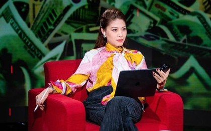 Chuyên gia: Có nên thay đổi danh mục đầu tư khi thị trường đang gặp “bão”?