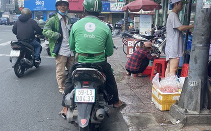 Tài xế xe công nghệ, đặt đồ ăn "nổ đơn" liên tục, kiếm bạc triệu ngày Tết
