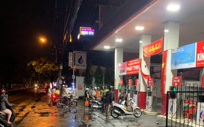 Một số cây xăng ở TP.HCM tạm đóng cửa do gặp khó khăn về tài chính