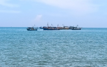 Vụ tàu cá bị chìm ở Bình Thuận: 1 người vẫn đang mất tích