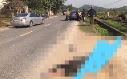 Một cán bộ công an trại giam tử vong sau va chạm xe khách