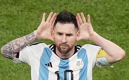 Messi hối hận vì cư xử không phải với Van Gaal