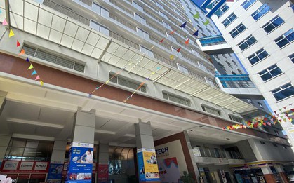TPHCM: Điều tra vụ thanh niên rơi lầu tử vong trong trường Đại học Hutech