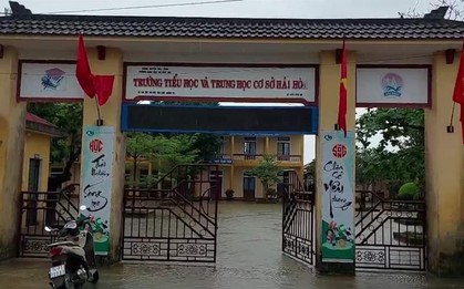 Hơn 3.500 học sinh Quảng Trị nghỉ học do mưa lớn