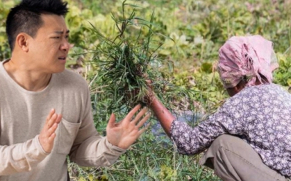 Mẹ già 76 tuổi, lương hưu 6 triệu vẫn đi làm thêm: Con trai ngăn cấm nhưng khi thấy sổ tiết kiệm thì vội đổi thái độ
