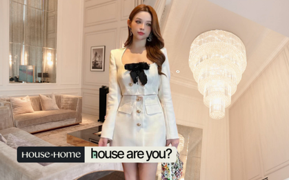 Bên trong siêu biệt thự của Huyền Baby: Đèn chùm ở phòng khách siêu lộng lẫy, thiết kế style tân cổ điển không điểm nào chê