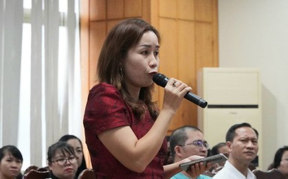 Giáo viên vay tiền qua app, phụ huynh nhận tin nhắn đe dọa, chủ nợ tìm đến trường