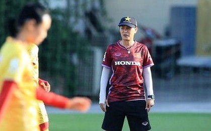 HLV Đoàn Thị Kim Chi bị phạt nặng vì sự cố hy hữu tại giải VĐQG nữ Việt Nam