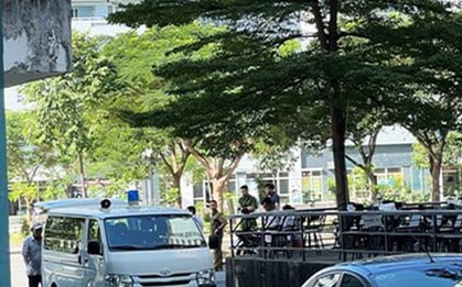 Điều tra vụ nam sinh chết khi rơi từ sân thượng ký túc xá ĐHQG TP.HCM xuống đất