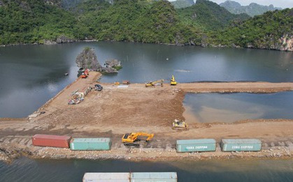 Hé lộ vi phạm của chủ đầu tư trong việc lấp vùng đệm vịnh Hạ Long?