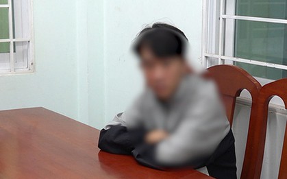 Nam sinh 17 tuổi cướp tiệm vàng