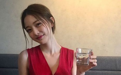 Muốn phòng và cải thiện viêm nhiễm vùng kín, chị em nên thường xuyên “uống 2, ăn 1”